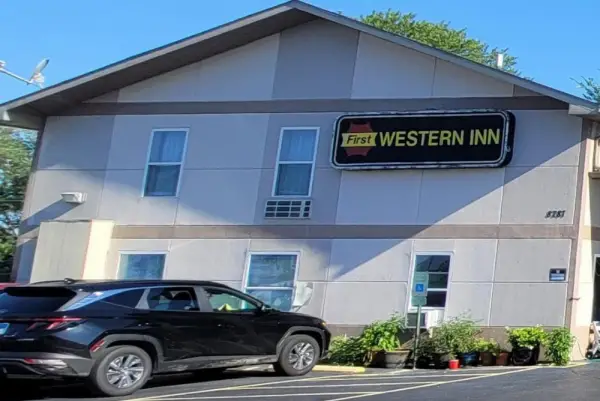 FIRST WESTERN INN 5